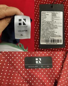 HERE&amp;NOW Men Red &amp; White Regular Fit Printed Shirt