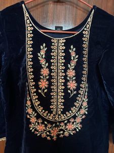 Embroidered Velvet Kurta