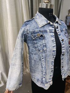 Acid Wash Denim Cropped Jacket