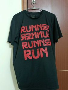 Men's Runner Graphic T-Shirt