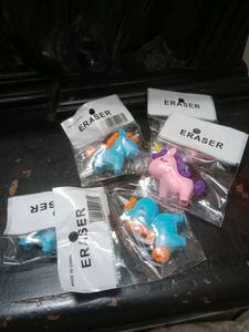 Set Of 4 Unicorn Eraser📝
