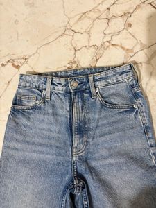 H&amp;M Light Wash vintage straight Leg Jea