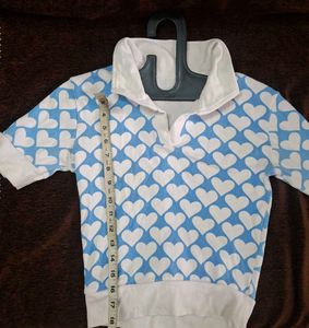a cute blue heart crop top