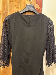 Chic Black Lace Sleeve Dress
