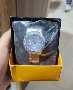 Sonata Blue Dial Analog Watch With Metal Strap