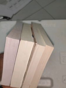 4 Personal Growth Books Set Combo
