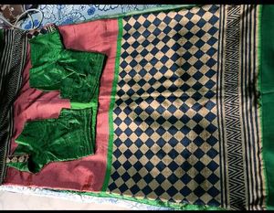 Gently Used - Vibrant Green SilkBlouse - In Good
