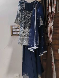 Elegant Navy Blue   Set with skirt and