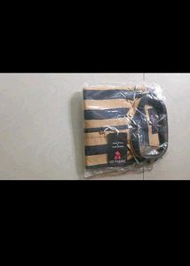 aadhe daam me kharido new shirt