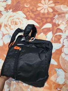 Sleek Black Messenger Bag