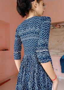 Round Short Kurti