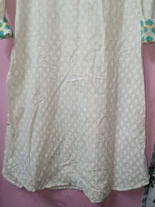 Elegant White Kurta with Teal Accents