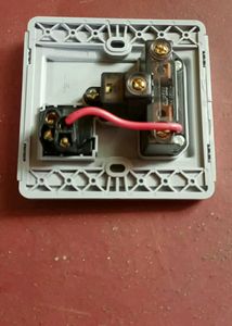 6A 3pin Universal Switched Socket With Shutter.