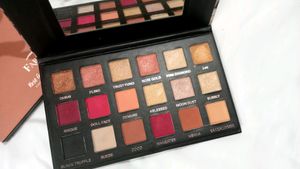 Eyeshadow Palette
