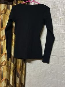 Chic Black Square Neck Long Sleeve Top