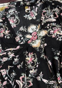 Flowy Black Floral Print V-Neck Top