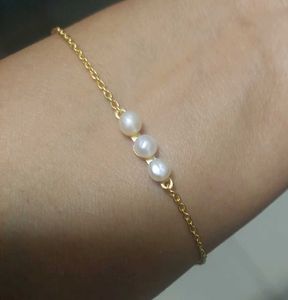 Gehna Sterling Silver Round Pearl Bracelet