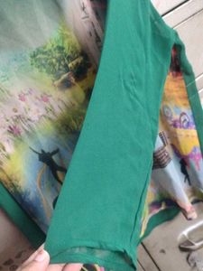 Green Graphic Print Top
