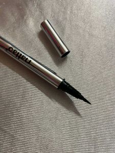 Maliao Super Liquid Eyeliner Pen