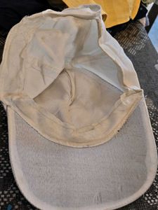 White Baseball Cap with "7" Emblem