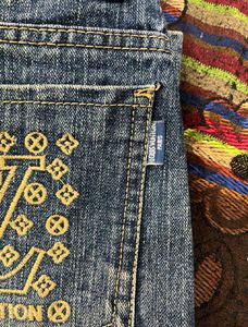 jeans