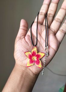 Hawaiian Plumeria Flower Handmade Necklace