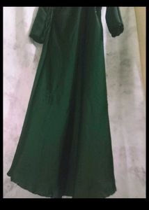Elegant Emerald Green Abaya