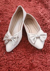 Elegant Women's Ballet Flats