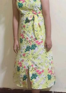 Floral Sleeveless Midi Dress (V Neck)