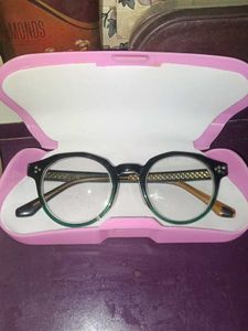 Stylish Round Frame Glasses