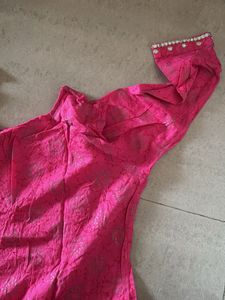 Beautiful Pink Kurta Set with Embellishments