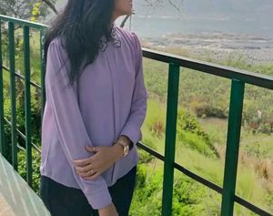 Women's Lilac tops