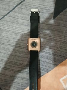 Stylish fireboltt Smartwatch