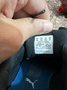 New Unisex Shoes For Children Age 3/4 Years