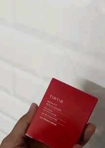 Tirtir Red Cushion Compact