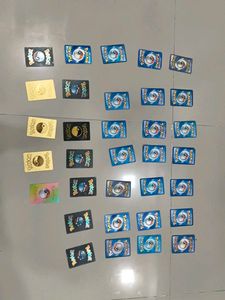 32 Pcs Vintage Pokemon Card Collection