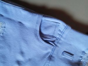 Light Wash Ripped High-Waist Jeans