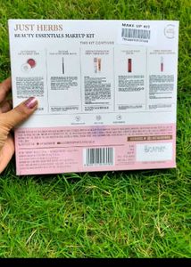 Just Herbs Skincare Kit