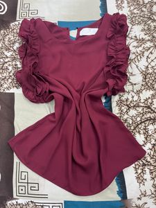 beautiful maroon top