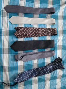 Tie