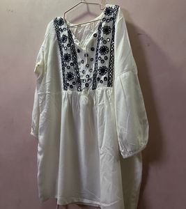 Embroidered White Kurta