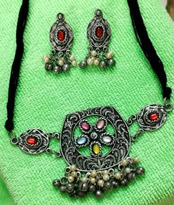 New Unused Oxidised Jewel Set