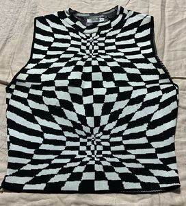 Op Art Sleeveless Top