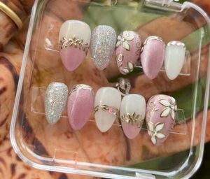 Elegant Press-On Nail Set