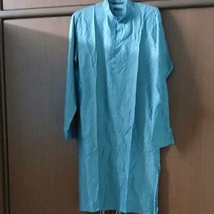 Stylish Men's Kurta for Festive Occasion