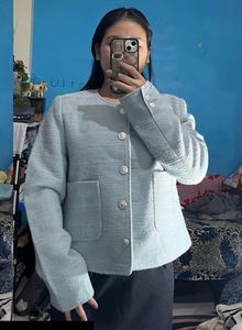 Chic Blue Tweed Cropped Jacket
