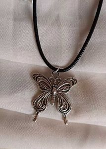 ~°Filigree Butterfly Set •^°