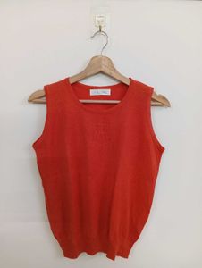 Red Sleeveless Knit Top