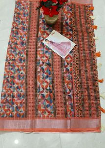 Vibrant Geometric Print Saree