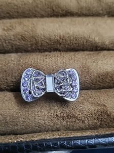 Stunning Bow Ring